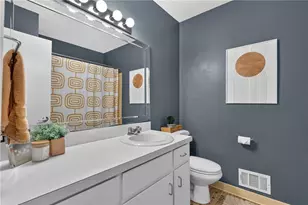 756 Hillwood Dr, Marietta, GA 30068 - Photo 29