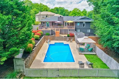 756 Hillwood Drive, Marietta, GA 30068 - Photo 3