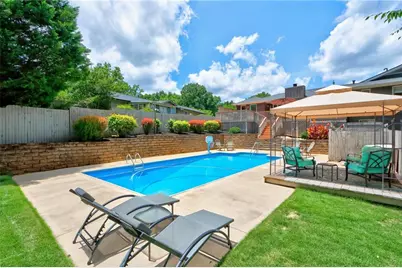756 Hillwood Drive, Marietta, GA 30068 - Photo 25