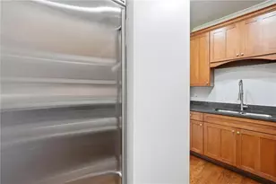 77 Peachtree Pl NE, Atlanta, GA 30309 - Photo 11