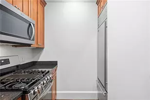 77 Peachtree Pl NE, Atlanta, GA 30309 - Photo 15