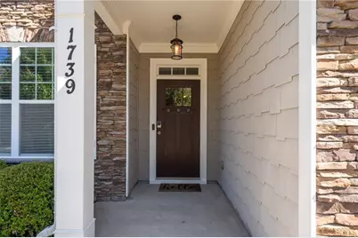 1739 Hollingsworth Boulevard NW, Atlanta, GA 30318 - Photo 3