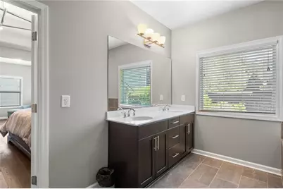 1739 Hollingsworth Boulevard NW, Atlanta, GA 30318 - Photo 33