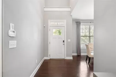 1739 Hollingsworth Boulevard NW, Atlanta, GA 30318 - Photo 5