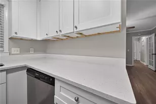 2381 Melody Ln NW, Kennesaw, GA 30152 - Photo 15