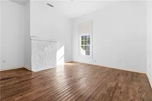 6860 Main St, Lithonia, GA 30058 - Photo 11