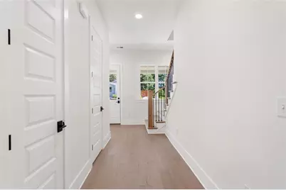 962 McLinden Avenue SE, Smyrna, GA 30080 - Photo 7