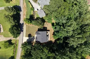 6181 Shoreland Cir, Buford, GA 30518 - Photo 51