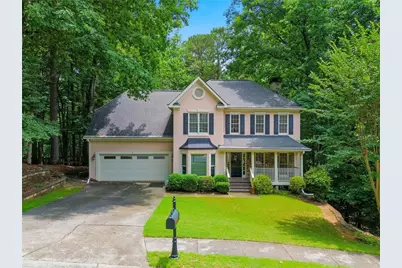 225 Colonial Drive, Woodstock, GA 30189 - Photo 1
