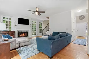 225 Colonial Dr, Woodstock, GA 30189 - Photo 11