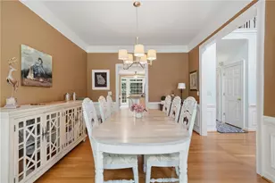 225 Colonial Dr, Woodstock, GA 30189 - Photo 9