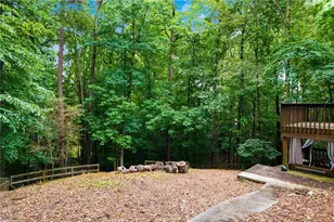 225 Colonial Dr, Woodstock, GA 30189 - Photo 39
