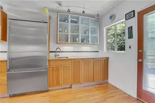 410 Wimbledon Rd NE, Atlanta, GA 30324 - Photo 17
