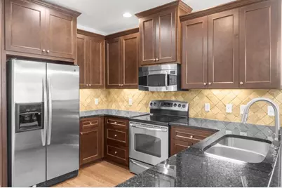 2360 Logan Circle NE #101, Atlanta, GA 30319 - Photo 11