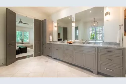 723 Glenairy Court, Sandy Springs, GA 30328 - Photo 27