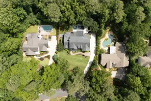 723 Glenairy Ct, Sandy Springs, GA 30328 - Photo 47