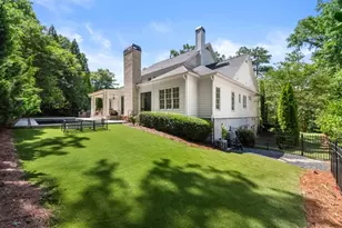 723 Glenairy Ct, Sandy Springs, GA 30328 - Photo 45