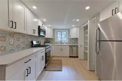 2179 Surrey Court SE, Marietta, GA 30067 - Photo 5