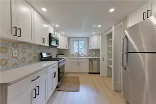 2179 Surrey Ct SE, Marietta, GA 30067 - Photo 5