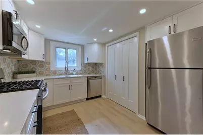 2179 Surrey Court SE, Marietta, GA 30067 - Photo 7