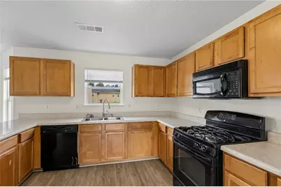 4951 Estonian Drive, Fairburn, GA 30213 - Photo 17
