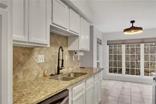 711 Glenleaf Dr, Peachtree Corners, GA 30092 - Photo 13
