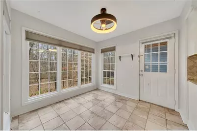 711 Glenleaf Drive, Peachtree Corners, GA 30092 - Photo 9