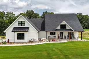 385 Owens Gin Rd NE, Calhoun, GA 30701 - Photo 1