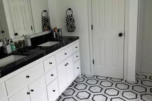 530 Sessingham Ct, Johns Creek, GA 30005 - Photo 11