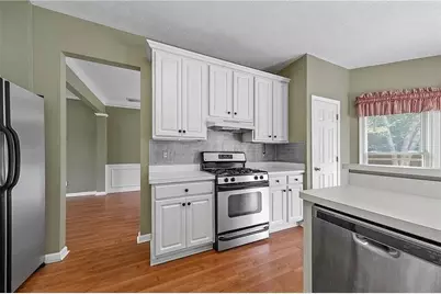 4044 Berwick Farm Drive, Duluth, GA 30096 - Photo 9
