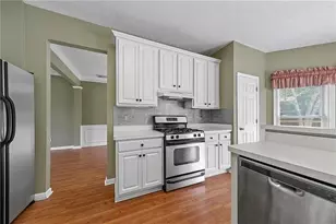 4044 Berwick Farm Dr, Duluth, GA 30096 - Photo 9