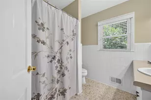 1999 Glacier Dr, Stone Mountain, GA 30087 - Photo 35