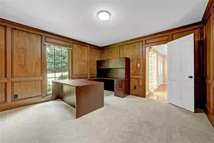 8180 Tynecastle Dr, Atlanta, GA 30350 - Photo 11