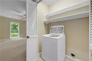 8180 Tynecastle Dr, Atlanta, GA 30350 - Photo 25