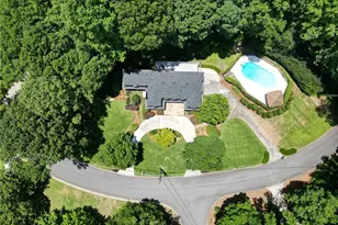 8180 Tynecastle Dr, Atlanta, GA 30350 - Photo 39