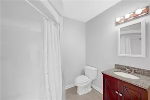 8180 Tynecastle Dr, Atlanta, GA 30350 - Photo 39