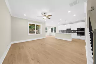 5582 Overview Dr, Flowery Branch, GA 30542 - Photo 17