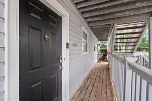 2102 Augusta Dr SE, Marietta, GA 30067 - Photo 9