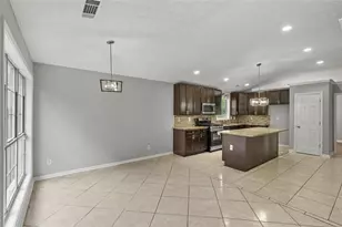 4680 Sterling Oaks Ct, Lilburn, GA 30047 - Photo 17