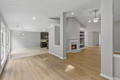 4680 Sterling Oaks Court, Lilburn, GA 30047 - Photo 11