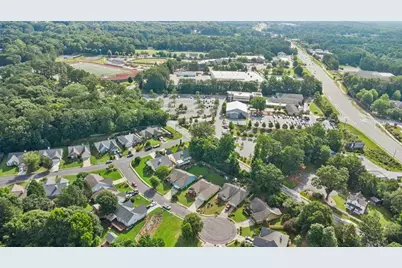 4680 Sterling Oaks Court, Lilburn, GA 30047 - Photo 33