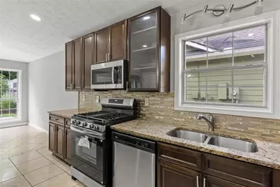4680 Sterling Oaks Court, Lilburn, GA 30047 - Photo 23