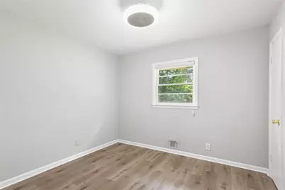 4325 Hiram Lithia Springs Road SW, Powder Springs, GA 30127 - Photo 13
