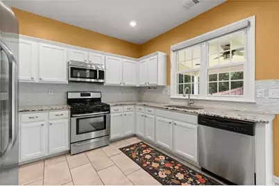 13624 Weycroft Circle, Alpharetta, GA 30004 - Photo 9