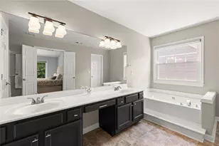 13624 Weycroft Cir, Alpharetta, GA 30004 - Photo 19