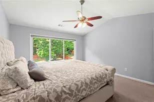 13624 Weycroft Cir, Alpharetta, GA 30004 - Photo 17