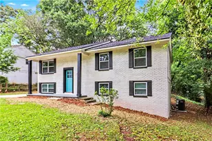 8154 Tudor Dr, Jonesboro, GA 30238 - Photo 3
