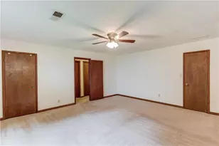 498 Candlewick Ln NW, Lilburn, GA 30047 - Photo 21