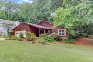498 Candlewick Ln NW, Lilburn, GA 30047 - Photo 39