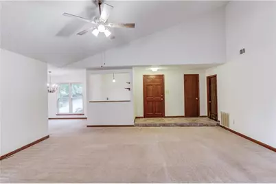 498 Candlewick Lane NW, Lilburn, GA 30047 - Photo 7